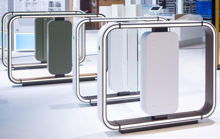 Assa Abloy Entrance Systems Expression Speedgate