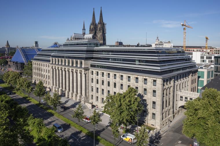 Flugsicherheitsbehörde setzt weiterhin auf Klüh