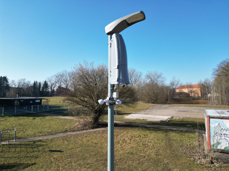 Geöffneter Anschlusskasten