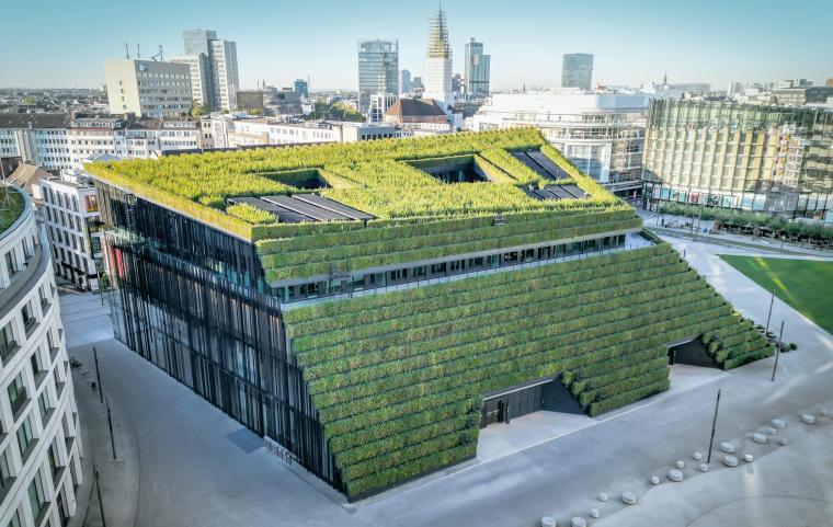 Mit dem Nachhaltigkeitsbericht für das Geschäftsjahr 2023/24 zeigt Geze, dass...