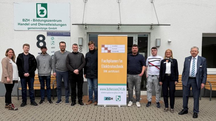 Ute Horn, Geschäftsführerin des BZH, und Akademieleiter Hans-Jürgen...