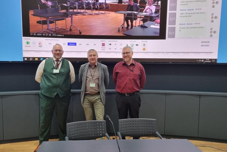 Axis media-4-cast KI-gestützte Transkription in der Justiz