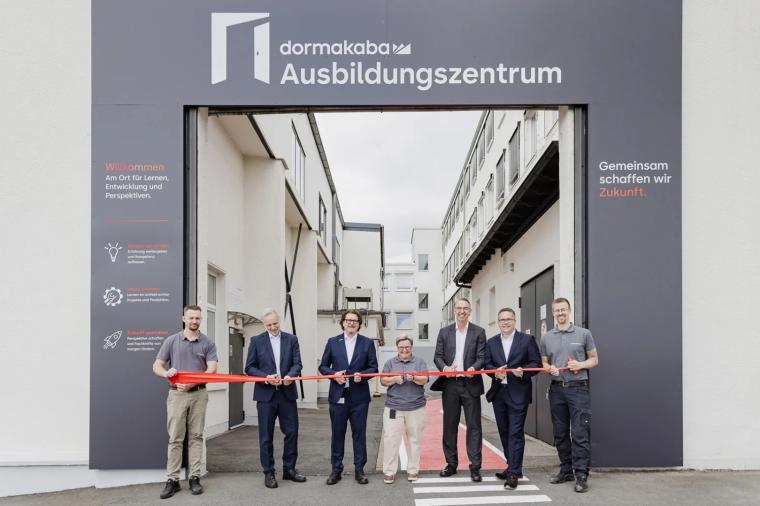 Dormakaba eröffnet Ausbildungszentrum an deutschem Standort Ennepetal